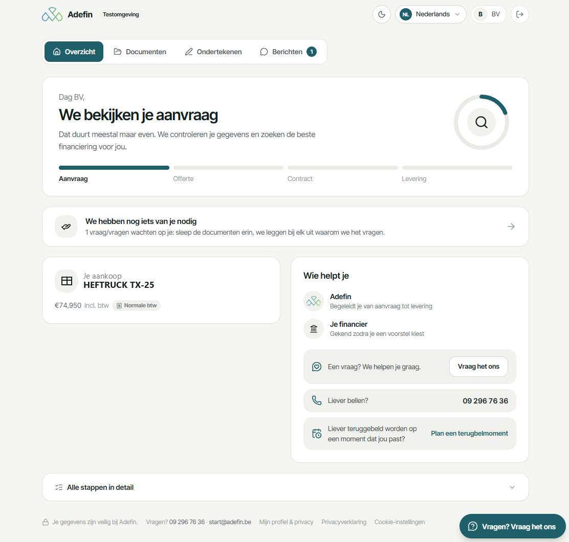 Customer portal with the progress of the file, the asset and who is involved.